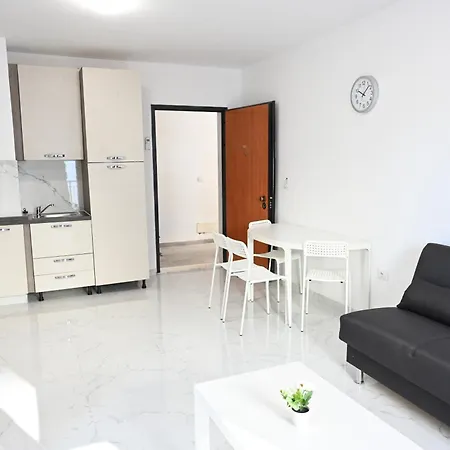 Seaside - Apartament Shëngjin